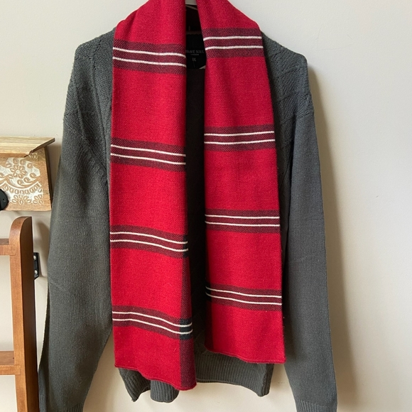 Roots men's scarf - Picture 3 of 4
